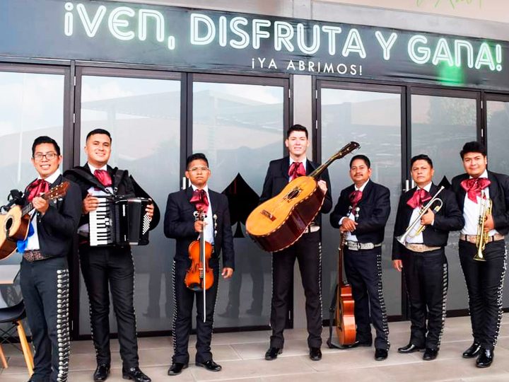 mariachi estrellas de